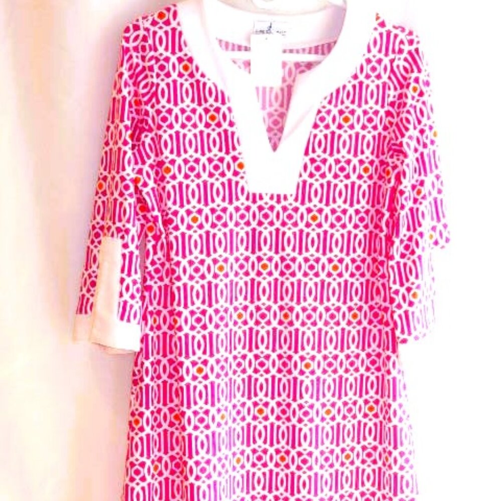 Jude Connally Pink, Orange, & White Knit Tunic Style Dress in Size M